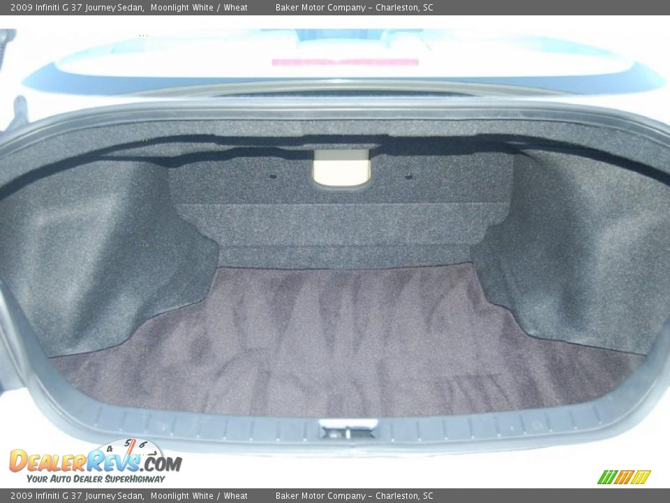2009 Infiniti G 37 Journey Sedan Moonlight White / Wheat Photo #9