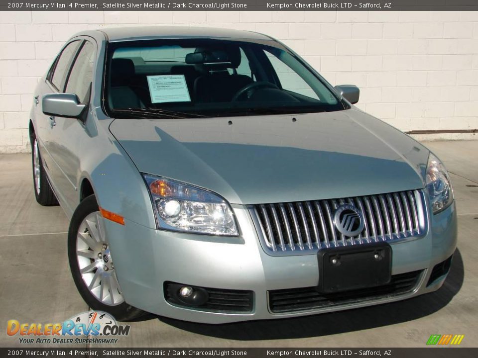 2007 Mercury Milan I4 Premier Satellite Silver Metallic / Dark Charcoal/Light Stone Photo #4
