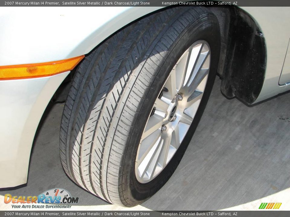 2007 Mercury Milan I4 Premier Satellite Silver Metallic / Dark Charcoal/Light Stone Photo #24