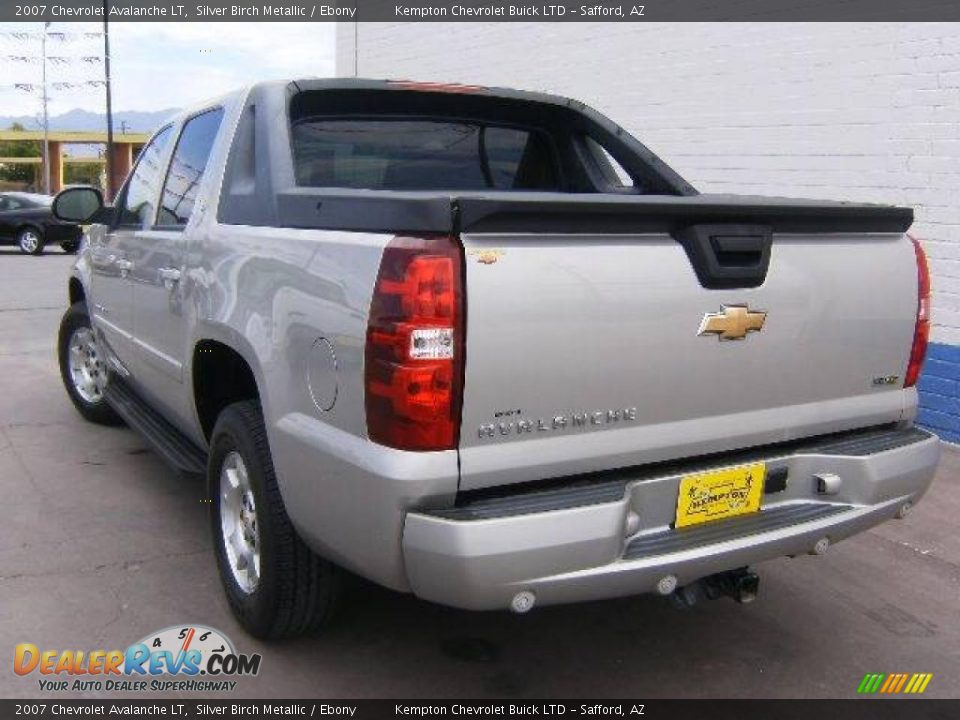 2007 Chevrolet Avalanche LT Silver Birch Metallic / Ebony Photo #6