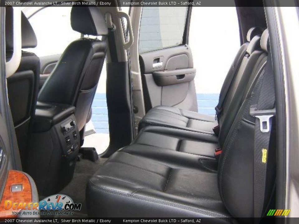 2007 Chevrolet Avalanche LT Silver Birch Metallic / Ebony Photo #11