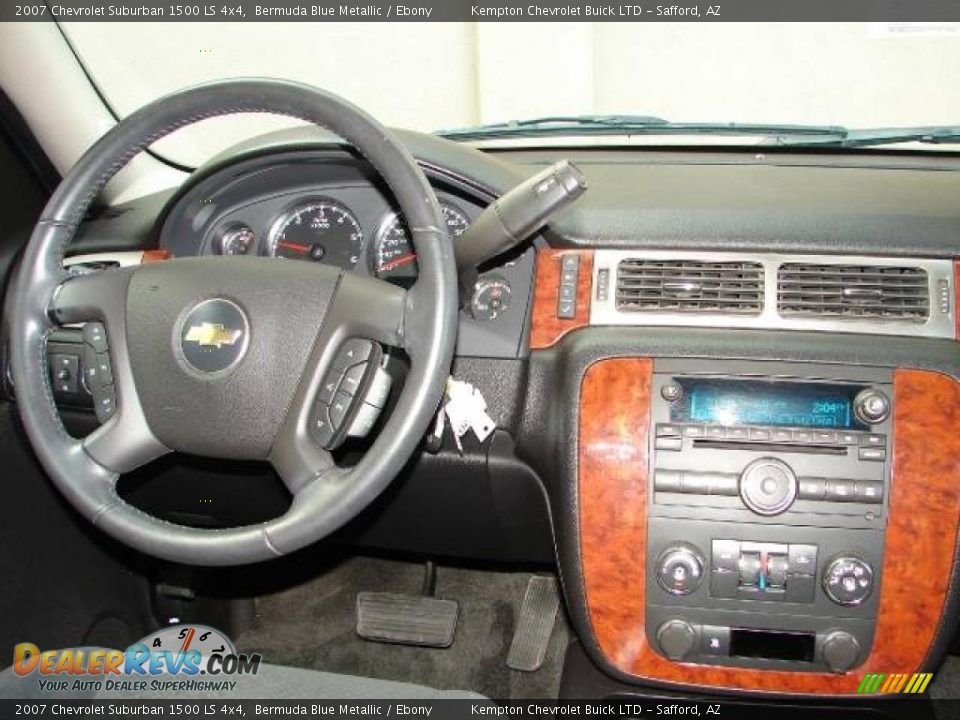 2007 Chevrolet Suburban 1500 LS 4x4 Bermuda Blue Metallic / Ebony Photo #11