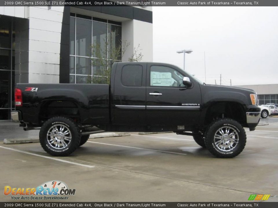 2009 GMC Sierra 1500 SLE Z71 Extended Cab 4x4 Onyx Black / Dark Titanium/Light Titanium Photo #3