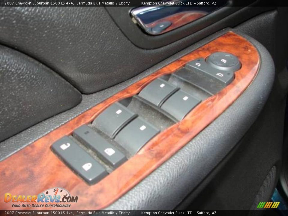 2007 Chevrolet Suburban 1500 LS 4x4 Bermuda Blue Metallic / Ebony Photo #15