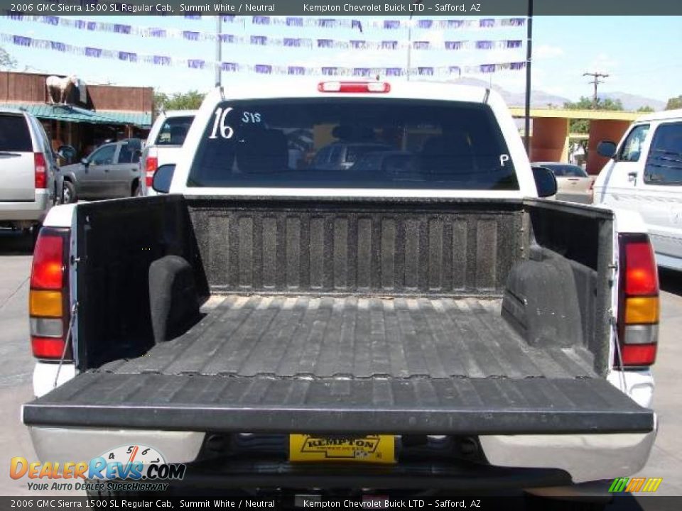2006 GMC Sierra 1500 SL Regular Cab Summit White / Neutral Photo #4