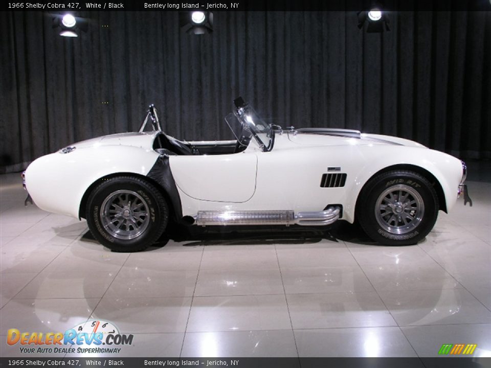 1966 Shelby Cobra 427 White / Black Photo #19