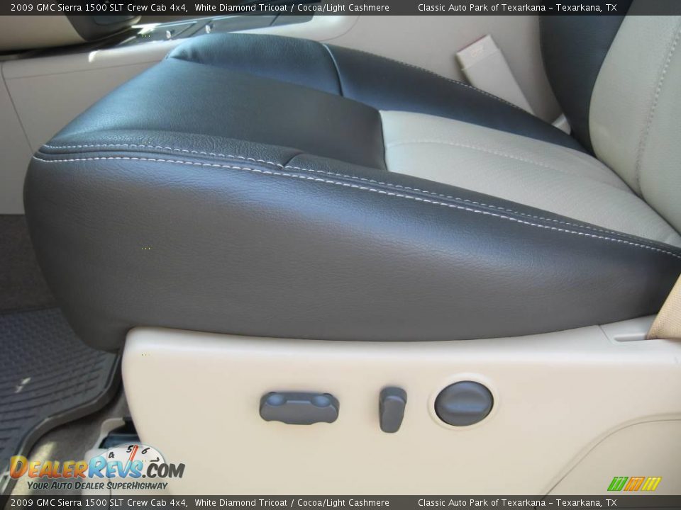 2009 GMC Sierra 1500 SLT Crew Cab 4x4 White Diamond Tricoat / Cocoa/Light Cashmere Photo #21
