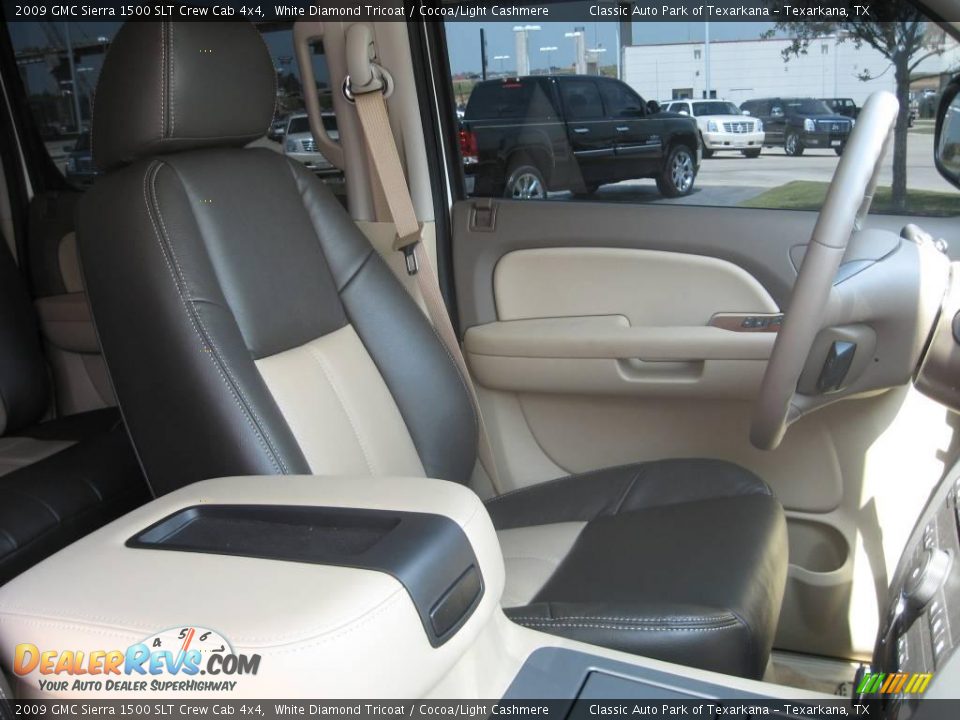 2009 GMC Sierra 1500 SLT Crew Cab 4x4 White Diamond Tricoat / Cocoa/Light Cashmere Photo #33