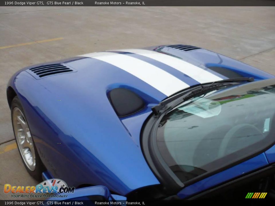 1996 Dodge Viper GTS GTS Blue Pearl / Black Photo #15