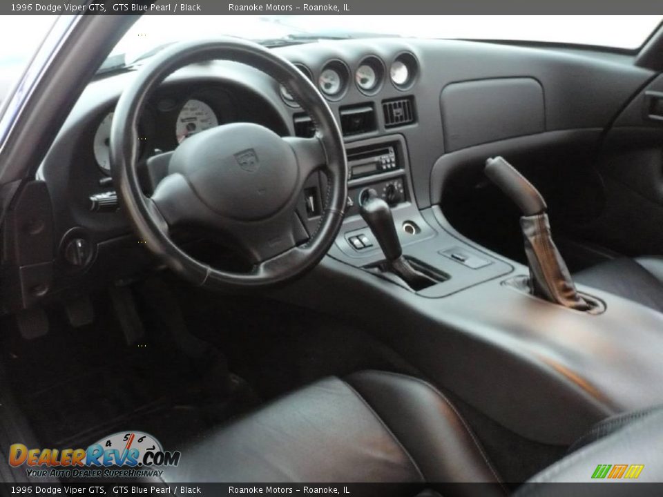 1996 Dodge Viper GTS GTS Blue Pearl / Black Photo #18