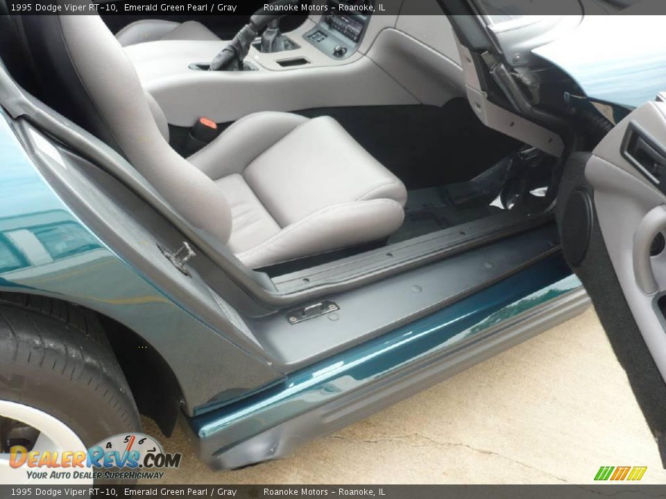 1995 Dodge Viper RT-10 Emerald Green Pearl / Gray Photo #15