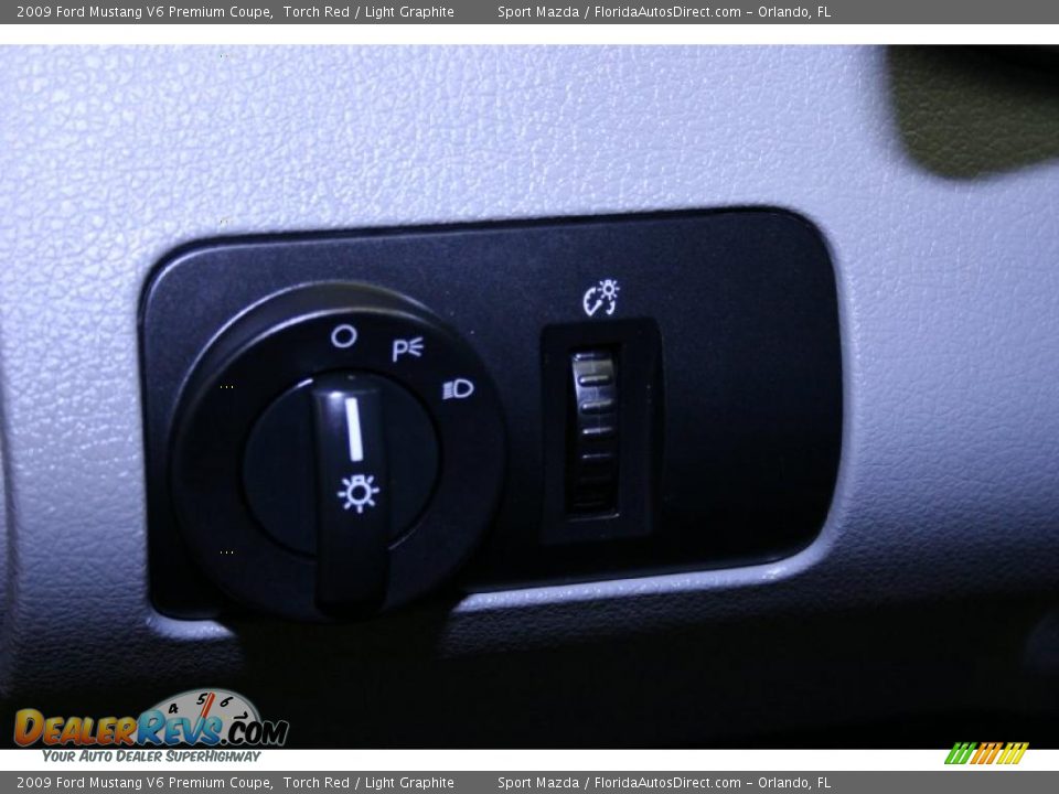 2009 Ford Mustang V6 Premium Coupe Torch Red / Light Graphite Photo #27