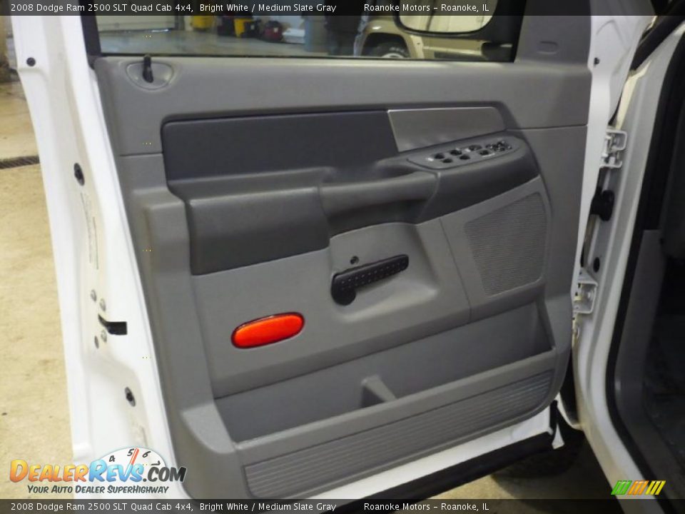 2008 Dodge Ram 2500 SLT Quad Cab 4x4 Bright White / Medium Slate Gray Photo #12