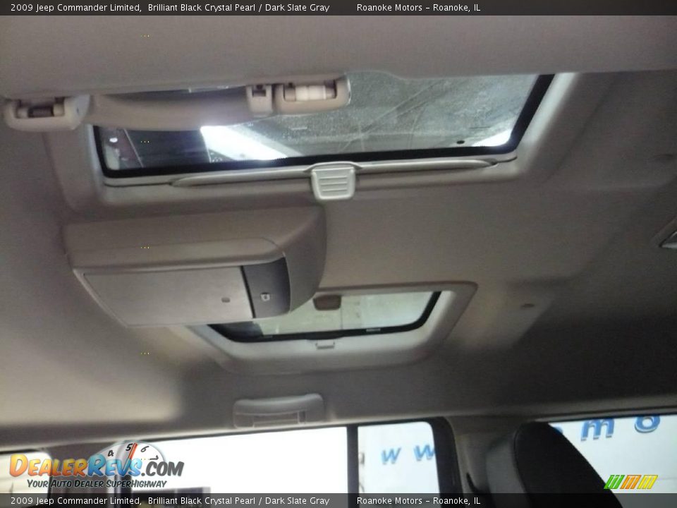 2009 Jeep Commander Limited Brilliant Black Crystal Pearl / Dark Slate Gray Photo #9