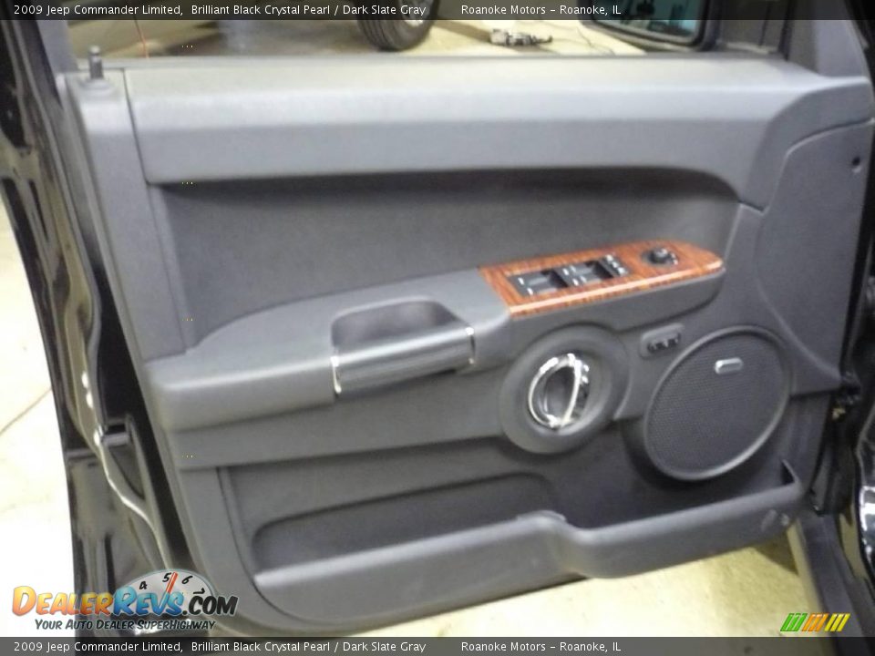 2009 Jeep Commander Limited Brilliant Black Crystal Pearl / Dark Slate Gray Photo #19