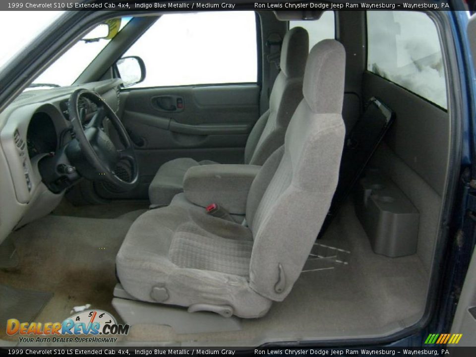 1999 Chevrolet S10 LS Extended Cab 4x4 Indigo Blue Metallic / Medium Gray Photo #11