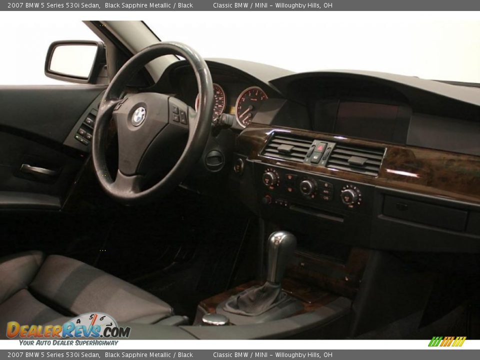 2007 BMW 5 Series 530i Sedan Black Sapphire Metallic / Black Photo #23