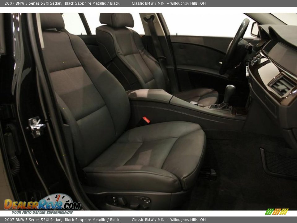 2007 BMW 5 Series 530i Sedan Black Sapphire Metallic / Black Photo #24
