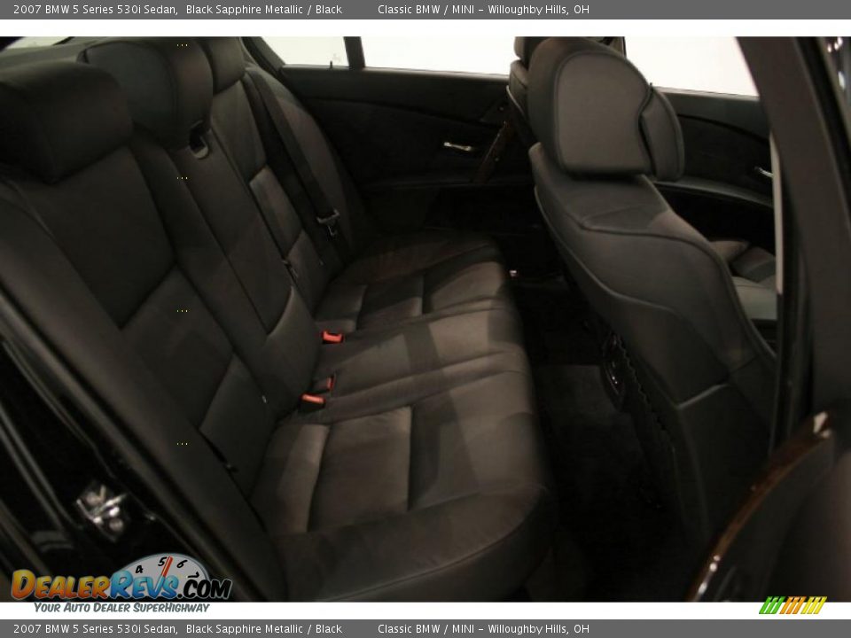 2007 BMW 5 Series 530i Sedan Black Sapphire Metallic / Black Photo #25