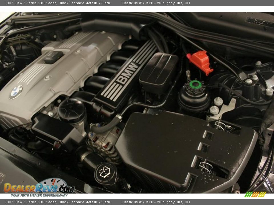 2007 BMW 5 Series 530i Sedan Black Sapphire Metallic / Black Photo #32