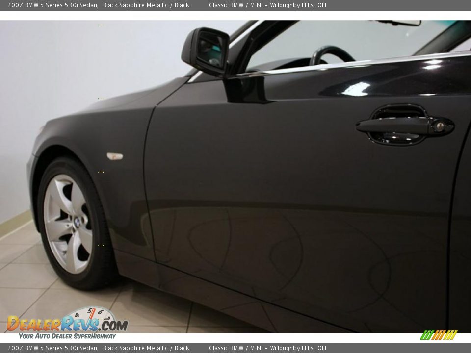 2007 BMW 5 Series 530i Sedan Black Sapphire Metallic / Black Photo #33