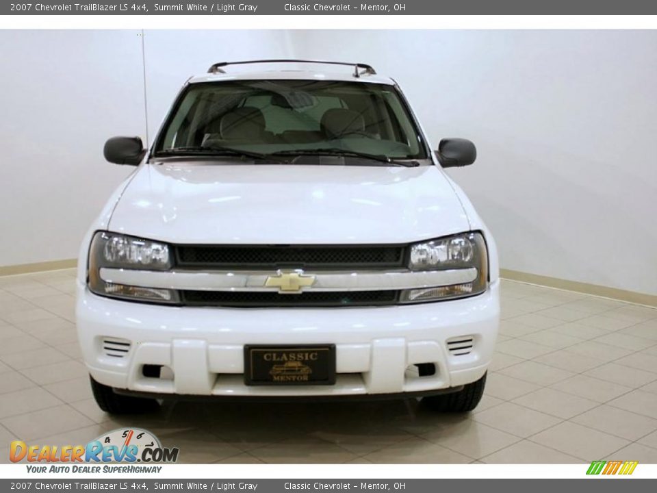 2007 Chevrolet TrailBlazer LS 4x4 Summit White / Light Gray Photo #2