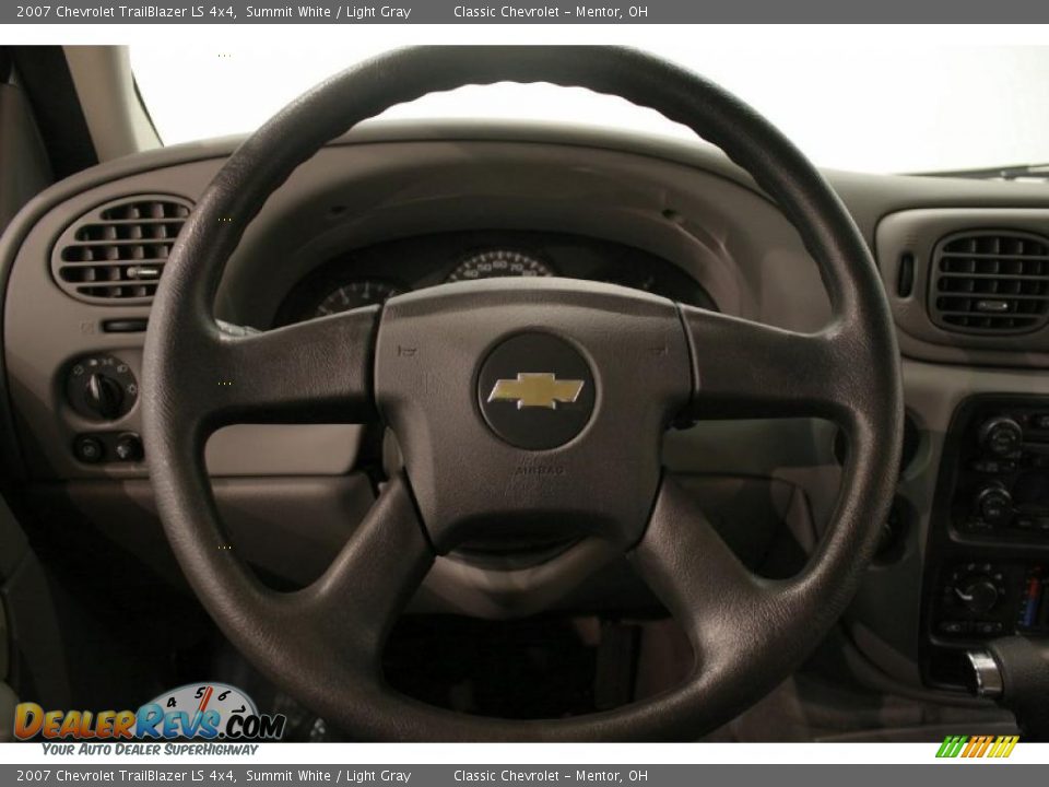 2007 Chevrolet TrailBlazer LS 4x4 Summit White / Light Gray Photo #13