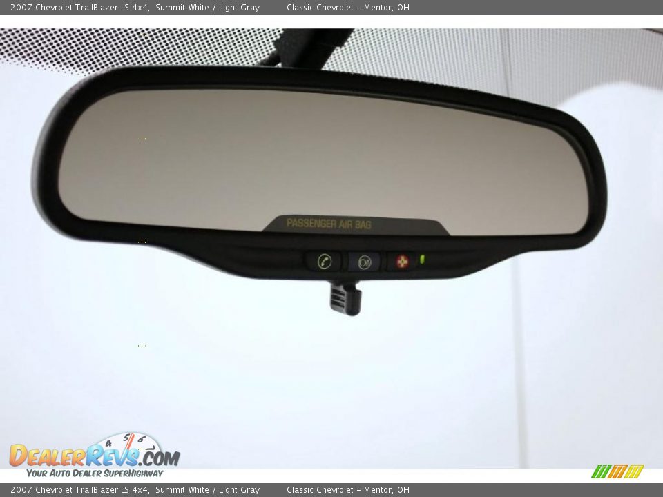 2007 Chevrolet TrailBlazer LS 4x4 Summit White / Light Gray Photo #17