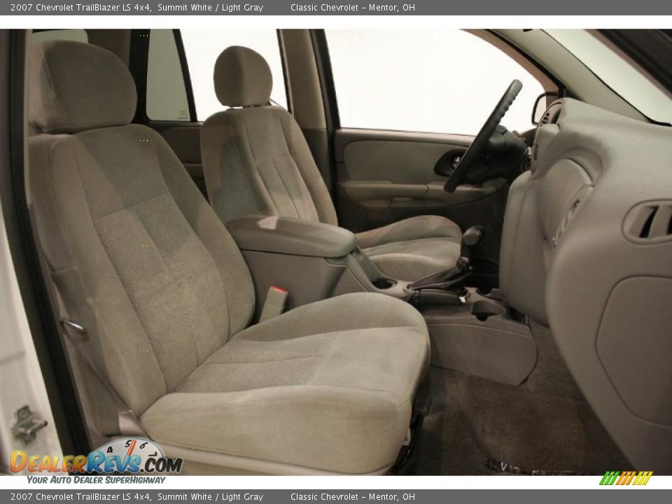 2007 Chevrolet TrailBlazer LS 4x4 Summit White / Light Gray Photo #19