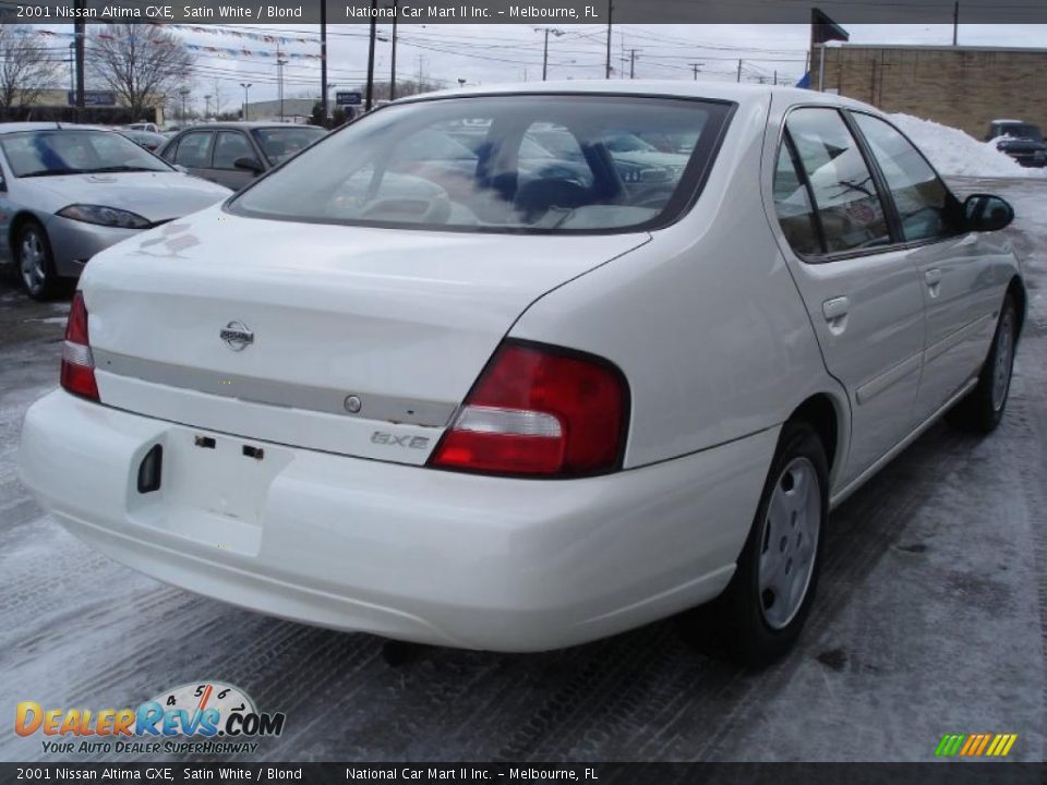 2001 Nissan Altima GXE Satin White / Blond Photo #4
