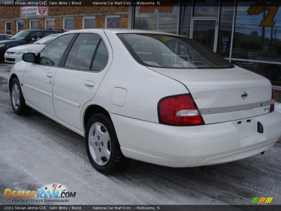 2001 Nissan Altima GXE Satin White / Blond Photo #5