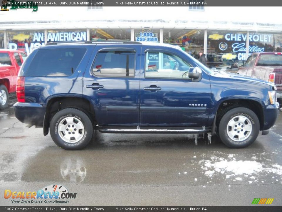 2007 Chevrolet Tahoe LT 4x4 Dark Blue Metallic / Ebony Photo #2