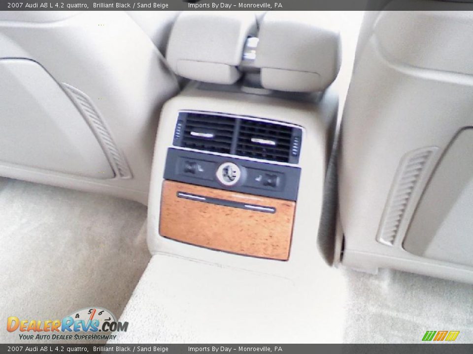 2007 Audi A8 L 4.2 quattro Brilliant Black / Sand Beige Photo #14