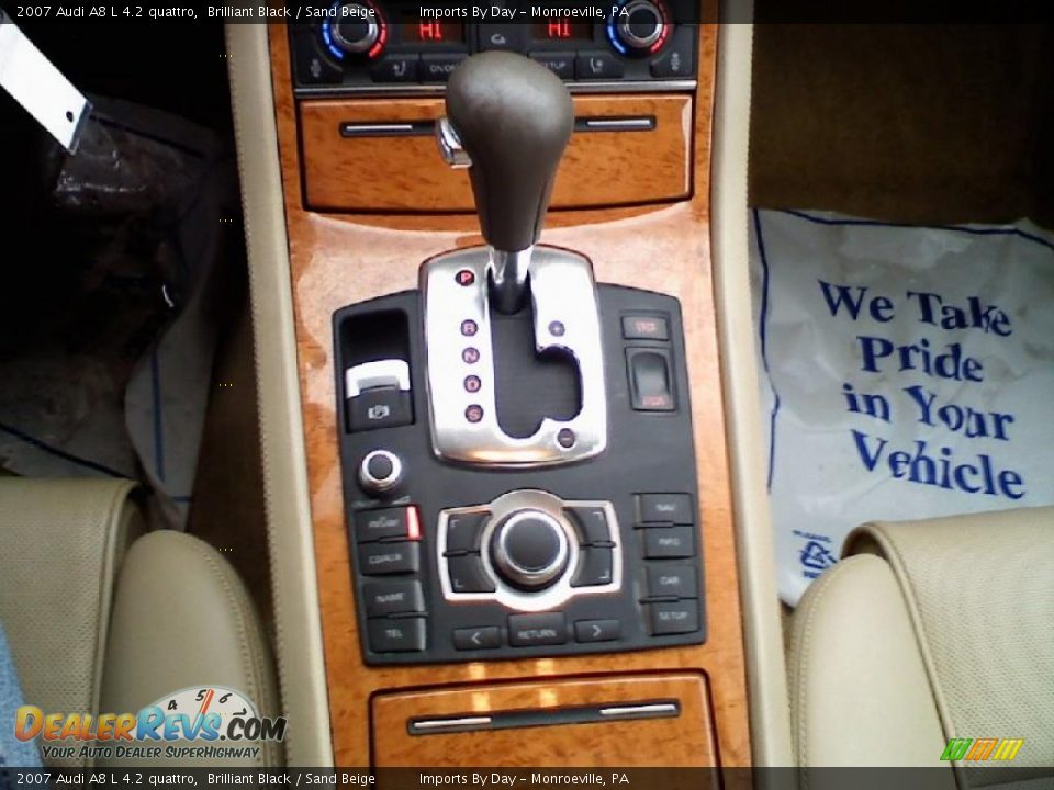 2007 Audi A8 L 4.2 quattro Brilliant Black / Sand Beige Photo #19
