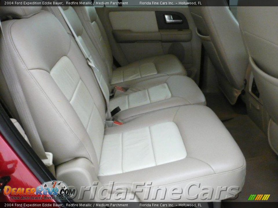 2004 Ford Expedition Eddie Bauer Redfire Metallic / Medium Parchment Photo #14