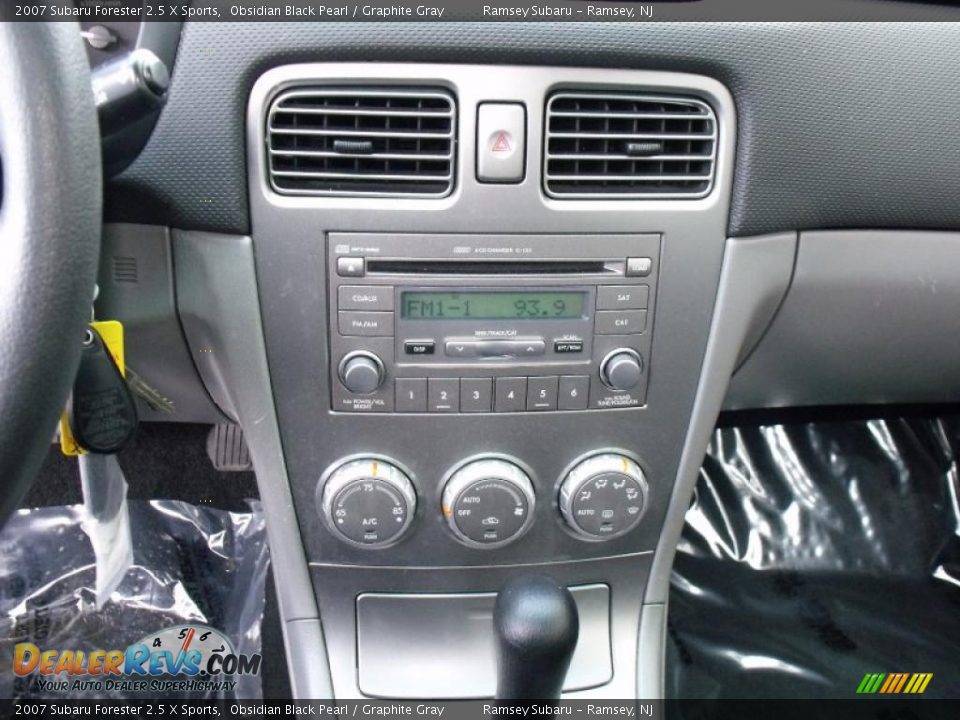 2007 Subaru Forester 2.5 X Sports Obsidian Black Pearl / Graphite Gray Photo #9