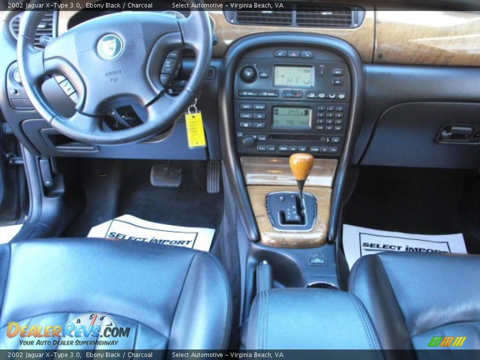 2002 Jaguar X-Type 3.0 Ebony Black / Charcoal Photo #13