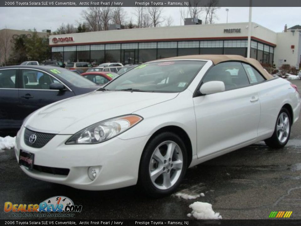 2006 Toyota Solara SLE V6 Convertible Arctic Frost Pearl / Ivory Photo #2