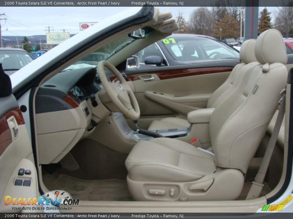 2006 Toyota Solara SLE V6 Convertible Arctic Frost Pearl / Ivory Photo #8