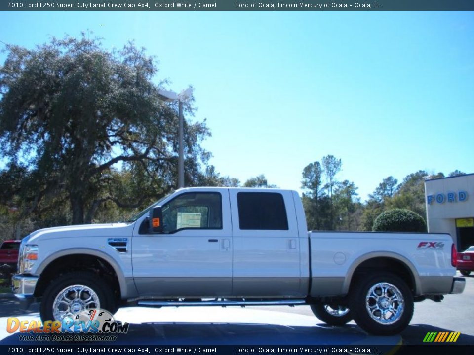 2010 Ford F250 Super Duty Lariat Crew Cab 4x4 Oxford White / Camel Photo #2