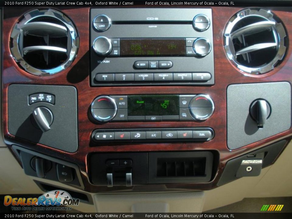 2010 Ford F250 Super Duty Lariat Crew Cab 4x4 Oxford White / Camel Photo #8