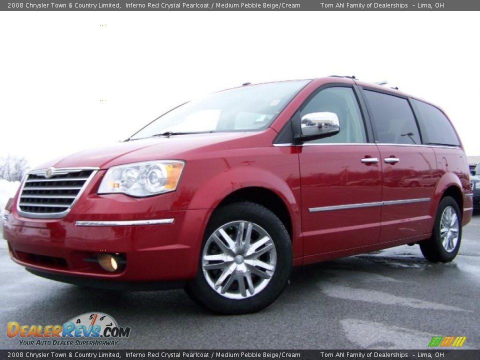 2008 Chrysler Town & Country Limited Inferno Red Crystal Pearlcoat / Medium Pebble Beige/Cream Photo #5