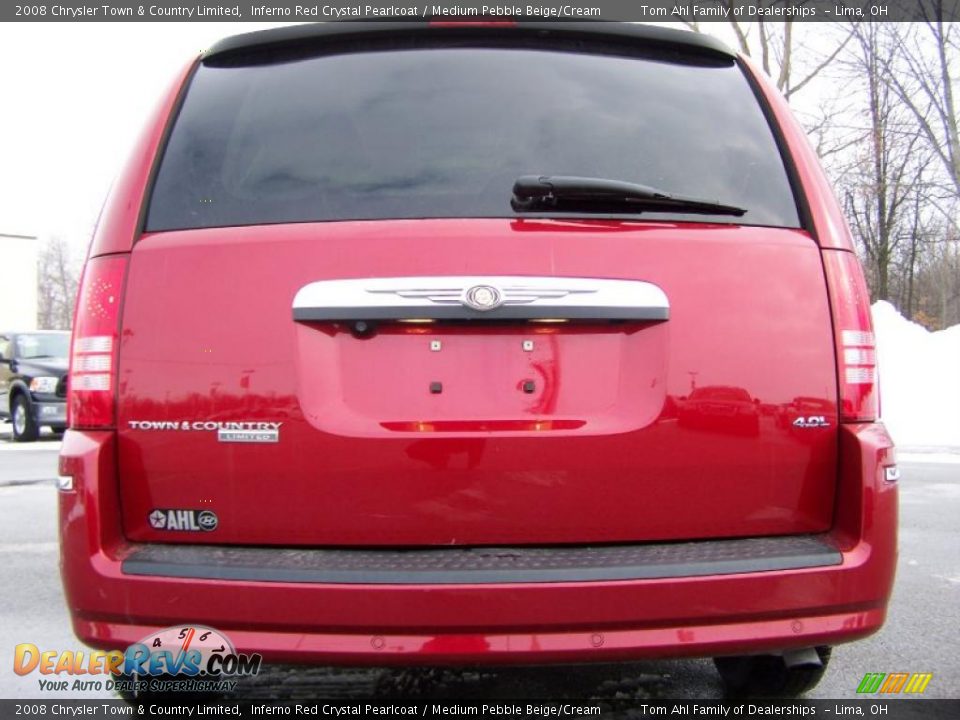 2008 Chrysler Town & Country Limited Inferno Red Crystal Pearlcoat / Medium Pebble Beige/Cream Photo #6