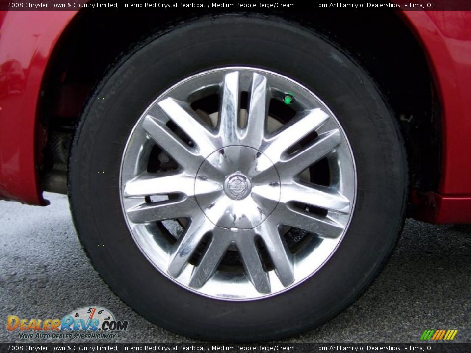 2008 Chrysler Town & Country Limited Inferno Red Crystal Pearlcoat / Medium Pebble Beige/Cream Photo #8