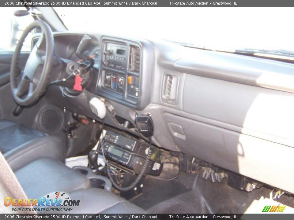 2006 Chevrolet Silverado 2500HD Extended Cab 4x4 Summit White / Dark Charcoal Photo #14