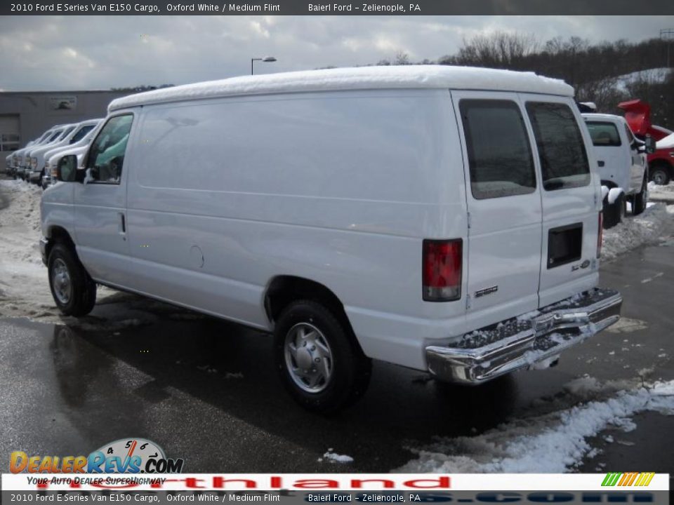 2010 Ford E Series Van E150 Cargo Oxford White / Medium Flint Photo #14