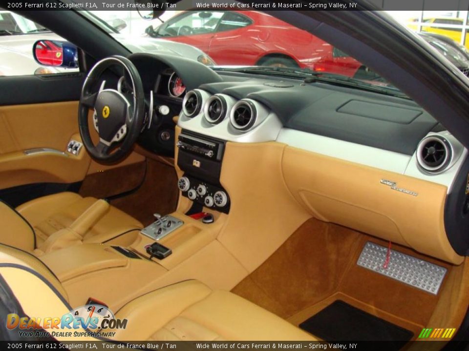 Dashboard of 2005 Ferrari 612 Scaglietti F1A Photo #15