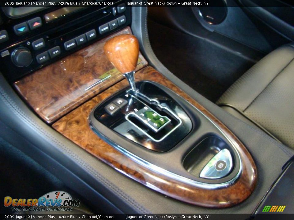 2009 Jaguar XJ Vanden Plas Azure Blue / Charcoal/Charcoal Photo #13