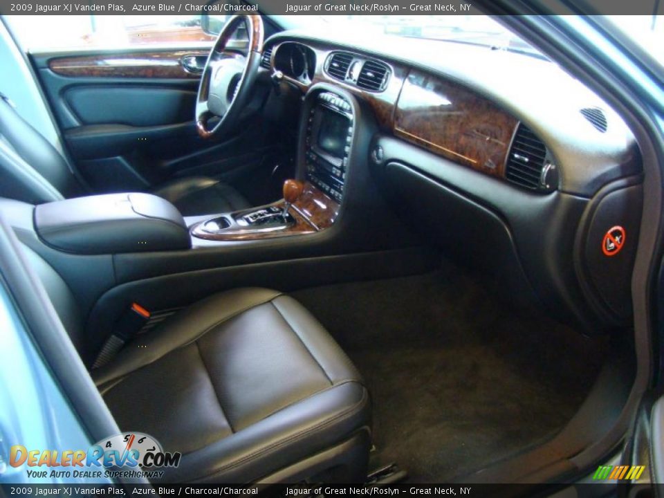 2009 Jaguar XJ Vanden Plas Azure Blue / Charcoal/Charcoal Photo #21