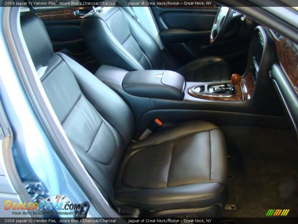 2009 Jaguar XJ Vanden Plas Azure Blue / Charcoal/Charcoal Photo #22